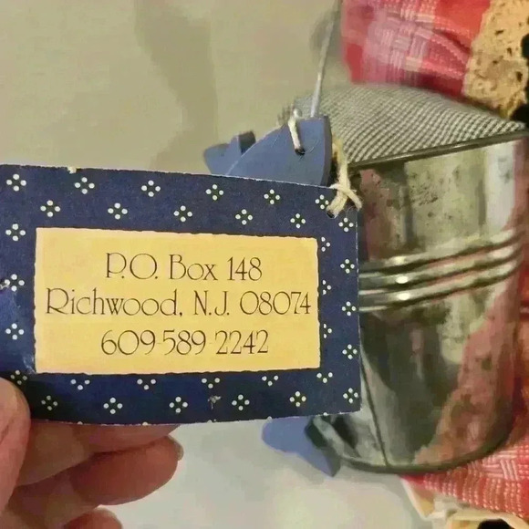 Vintage Fisherman's Wife Cat Doll from Collectors Medley - Picture 12 of 12